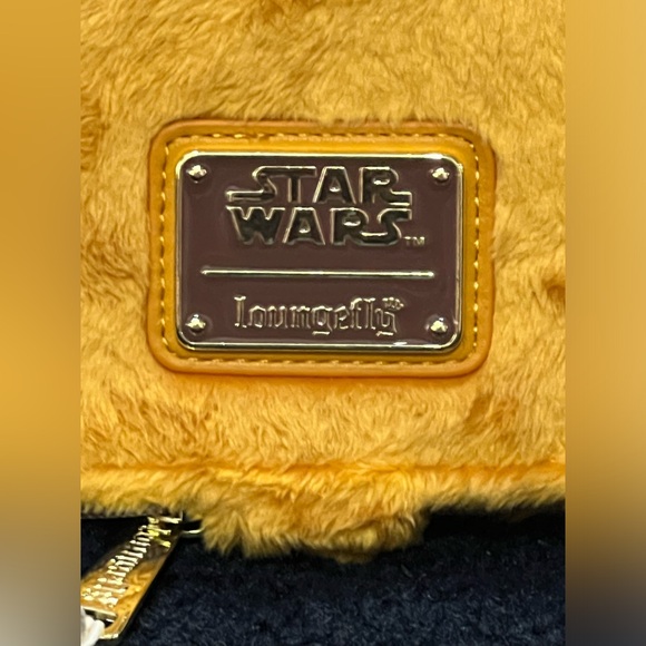 NWT Loungefly Star Wars plush Wicket bi-fold wallet - Picture 9 of 12